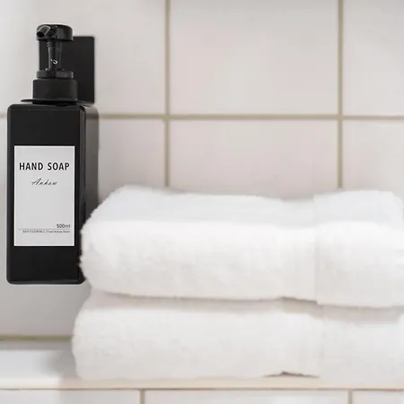 Benville Bv12 - 54 Qm Mit Balkon - Parkplatz Inklusive - Wlan - Spuelmaschine - Bushaltestelle 50 M * Pirna