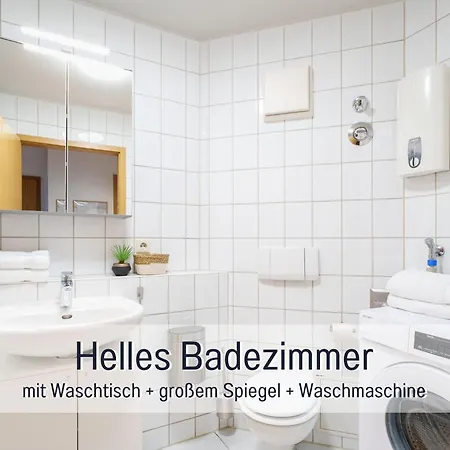 Benville - 54 Qm Mit Balkon - Parkplatz Inklusive - Wlan - Spuelmaschine - Bushaltestelle 50 M Apartment