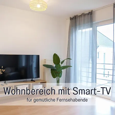 Apartment Benville - 54 Qm Mit Balkon - Parkplatz Inklusive - Wlan - Spuelmaschine - Bushaltestelle 50 M Pirna