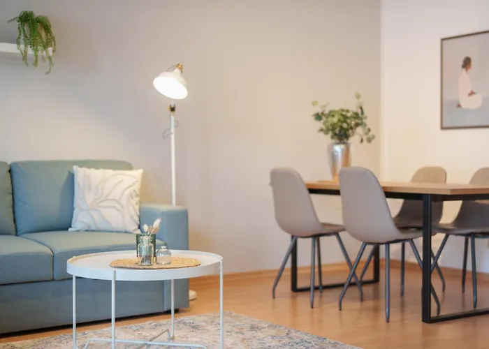 Daire Benville Bv12 - 54 Qm Mit Balkon - Parkplatz Inklusive - Wlan - Spuelmaschine - Bushaltestelle 50 M